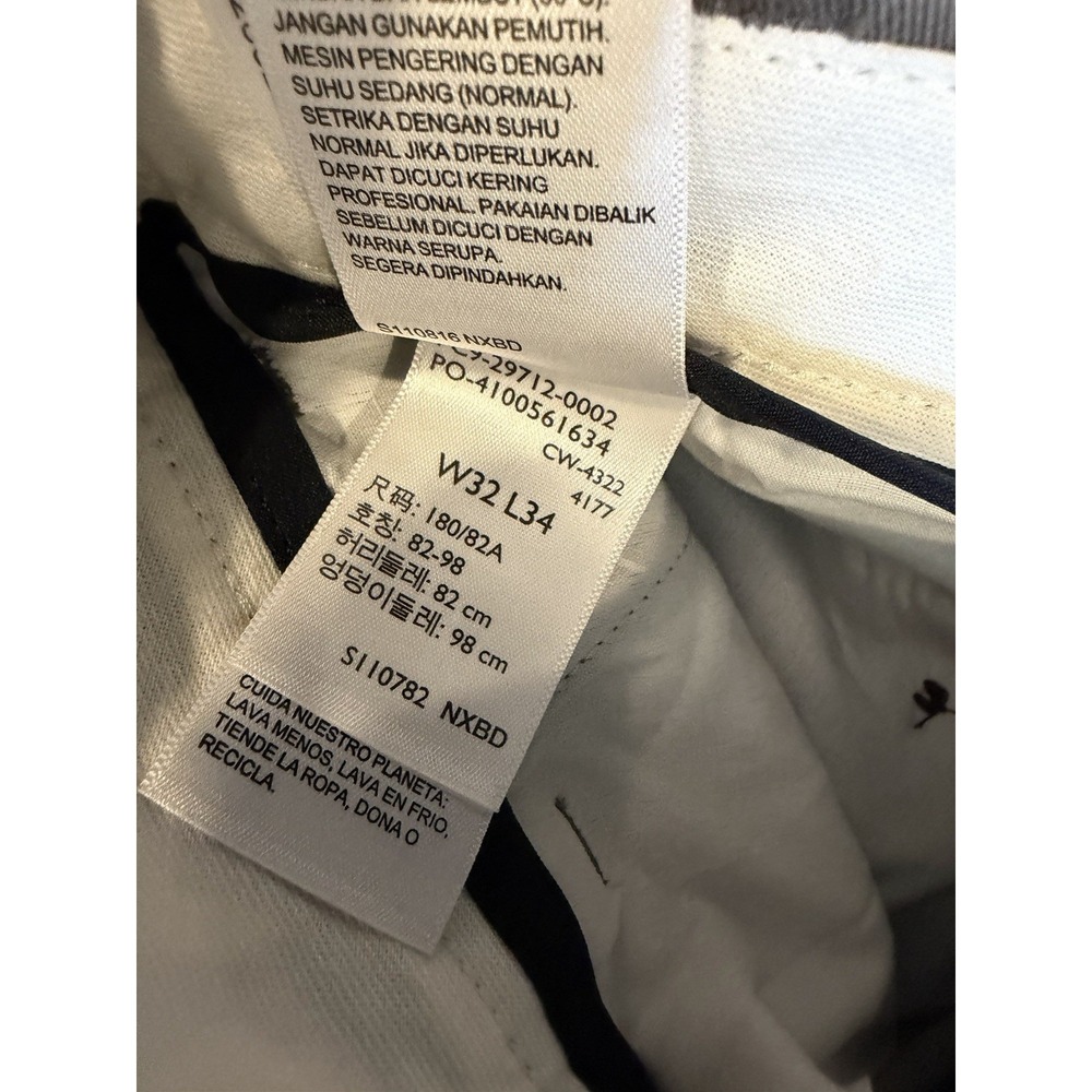 Dockers Easy Khaki Pants Mens 32x34 Gray Straight Fit Stretch No Wrinkles NWT - Picture 7 of 11